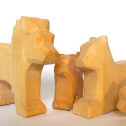 Lion Family, Wooden Lion, Lioness & Two Cubs, Waldorf Toys - thumbnail 3