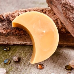 "Large Beeswax Half Moon Candle Natural Honey Scent, 6""x3""x3" - thumbnail 2