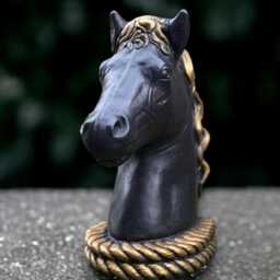 Concrete Horse Sculpture Outdoor Statue Garden Animal Decoration Wildlife Ornament Horse Lover Gift Front Door Figurine Yard Art
