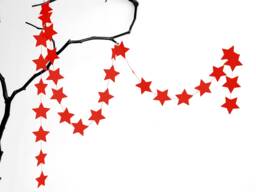 star Paper Garland in Red Christmas Decoration By Renna Deluxe - thumbnail 1