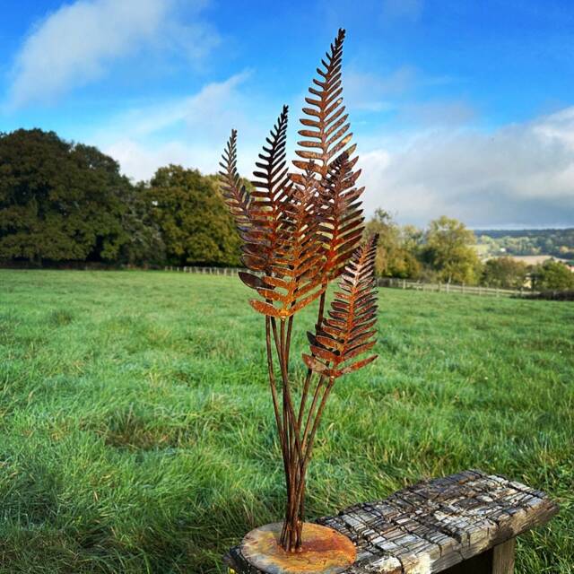 Rustic Rusty Metal Fern Leaf Sculpture Art Flower Garden Landscape Yard Gift - image 1