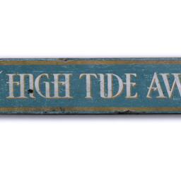 Custom Beach Sign, Horseshoe Crab Decor, Wall Coastal Decor - Rustic Hand Made Distressed Wooden Gift - thumbnail 2