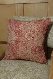 William Morris Cushion Cover Marigold Brick/Manilla - thumbnail 1