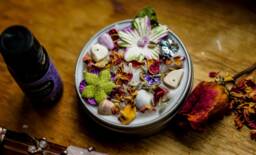 Homemade Lavender & Rose Healing Candle - thumbnail 1