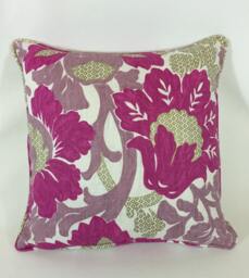 Designers Guild - Santuzza Pinks & Whites Luxury Self-Piped Cushion Cover Throw Pillow Designer Home Decor - thumbnail 1