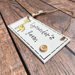 Handmade Giraffe Nursery Door Sign Personalized Baby Room Decor - thumbnail 3