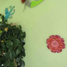 Handmade Metal Hibiscus Wall Art Pink Burgundy Flower Sculpture - 8x8 - thumbnail 3