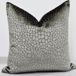 Grey Velvet Pillow Cover, Animal Pattern Cover, Pebble Cover - thumbnail 3