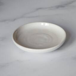 stoneware Soap Drip Dish White Or Speckle Glaze - thumbnail 3