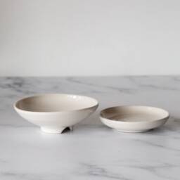stoneware Soap Drip Dish White Or Speckle Glaze - thumbnail 4