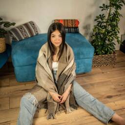 Luxury Throw in 100% Peruvian Alpaca - Hand-Woven Jacquard Shades Of Grey, Blue & Brown, Tobacco 130x180 cm - thumbnail 3
