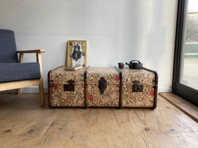 William Morris Upcycled Steamer Trunk Coffee Table - Vintage Blanket Storage Retro Toy Chest _ Glbb - image 1