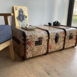 William Morris Upcycled Steamer Trunk Coffee Table - Vintage Blanket Storage Retro Toy Chest _ Glbb - thumbnail 3