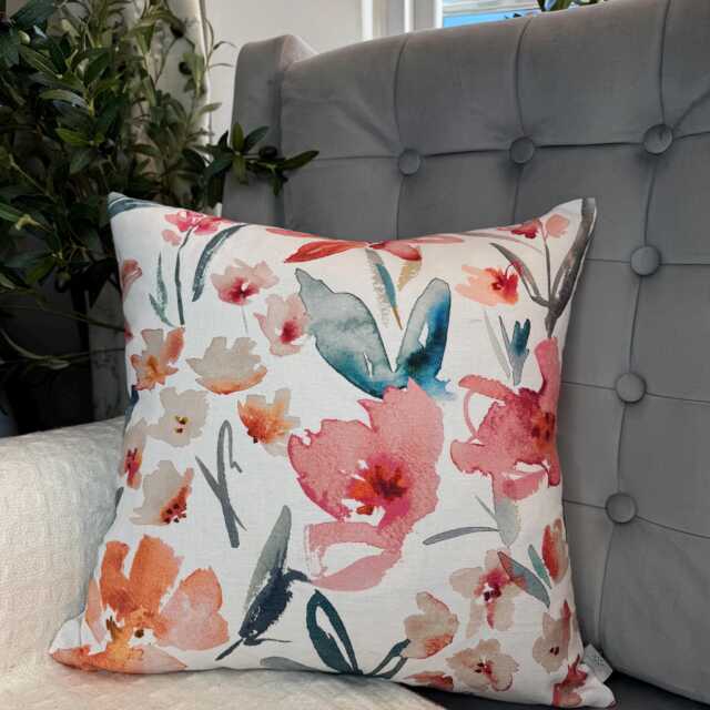 Handmade Floral Cushion Cover Romo Otelie Pomegranate Cotton-Linen - image 1