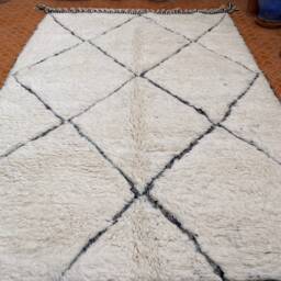 Handmade White Berber Rug Moroccan Wool Area Rug - thumbnail 3
