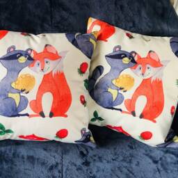 Forest Animals & Wild Strawberries Print, Decorative Pillow Covers - thumbnail 2