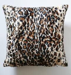 Leopard Throw Pillow, Leopard Velvet Pillow Cover, Cushion, Handmade Case, Made in France - thumbnail 1