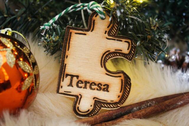 Personalised Jigsaw Piece Christmas Ornament Wood Custom Bauble Laser Engrave Rustic Wooden Name Decoration Jigsaws Puzzles Hobby - image 1