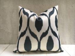 Handwoven Silk Ikat Pillow Cover, Decorative Cushion - 20x20 - thumbnail 1