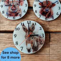 Hedgehog Glass Clock - thumbnail 3