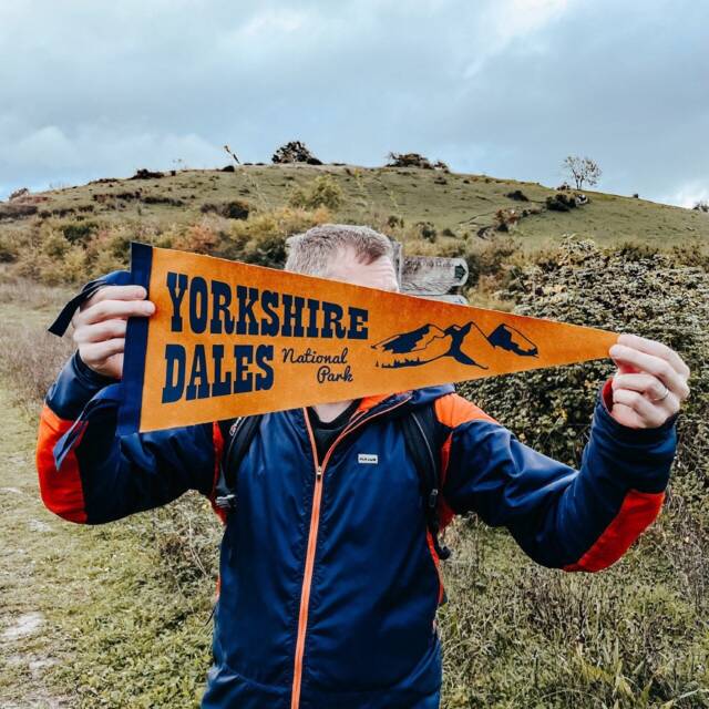 Yorkshire Dales Felt Pennant Flag National Park Souvenir/Gordale Scar Three Peaks Wensleydale