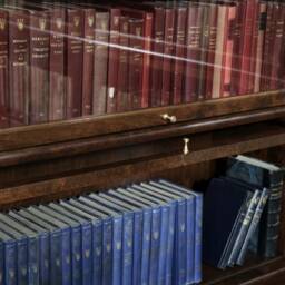 Globe Wernicke Style Modular Bookcase - Natural Wood Skano Shelving - thumbnail 2