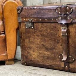 Hand Dyed English Leather Belted Coffee Table Bed End Home Decor - thumbnail 1