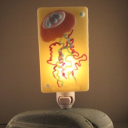 Jellyfish Hand-Crafted Blue & Purple Glass Night Light On French Vanilla - thumbnail 2