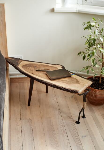 The Wood Coffee Table , Live Edge Coffee Table, Rustic Mid-Century Unique Linden Slab, Round - image 1