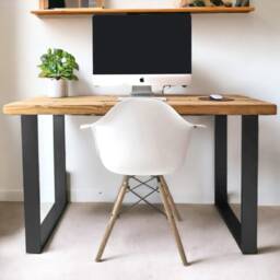 Reclaimed Wood Farmhouse Dining Table With Black Industrial Legs - thumbnail 3