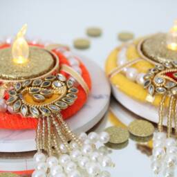 Luxury Hanging Diya Tealight Holder Set Pearl Paisley Embellished - thumbnail 2