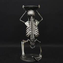 Kneeling Torch Bearer - Single Figure - thumbnail 4