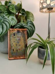 The Kiss By Gustav Klimt Rose Gold Oak Wood Wall Art - thumbnail 1
