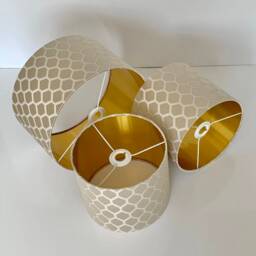 New Luxury High Quality Silk Cream Magnolia Geometric Honeycomb Pattern Drum Lamp Shade Suitable For All Tables & Ceilings - thumbnail 3