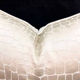 Sahco Ivory Cream Animal Skin Luxury Designer Decorative Cushion Pillow Throw Cover - thumbnail 4