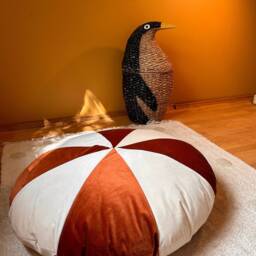 Round Velvet Floor Cushion Kids Reading Nook Pillow, Montessori Seating - 31 - thumbnail 2