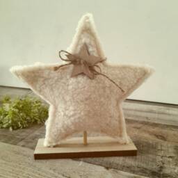 Sherpa Star Ornament On Wooden Base - The Home & Hearts Shop Rustic Shabby Wedding Gift Christmas Decorative Decoration - thumbnail 1