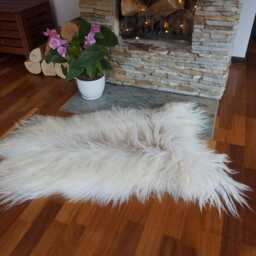"Sheepskin Icelandic Creamy White Throw Genuine Leather Wool Carpet 48""x 28" - thumbnail 3