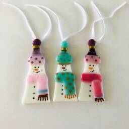 Beautiful Fused Glass Snowman Decoration - Christmas Decoration, Snowman Cornish Fused Glass - thumbnail 2