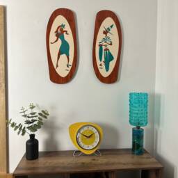 Handmade Mid-Century Atomic Mantle Clock Yellow Starburst Face - thumbnail 3