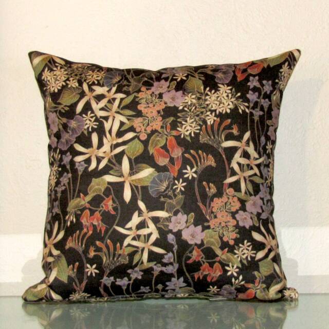 Wildflowers Cushion Cover, Linen/Cotton, Australian Botanical - image 1