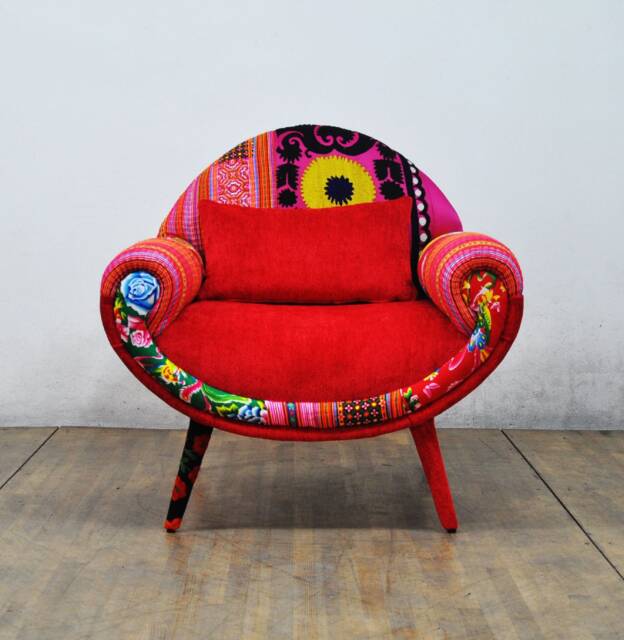 Smiley Armchair - Strawberry - image 1