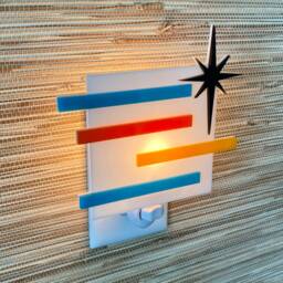 "Mid Century Modern Night Light - ""Linear" - thumbnail 3