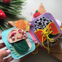 Personalised Felt Quiet Book From 6 Month To 2 Years, Educational Book, Felt Busy Book, Baby Activity Book. Activity Toys - thumbnail 2