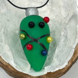 Fairy Light Bulb in A Nutshell - Handmade Walnut Shell Christmas Decoration - thumbnail 4