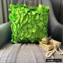 "Handmade Ruffles Clover Green Pillow Case 24""x24""/26""x26" - thumbnail 2
