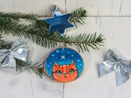 Red Cat, Wooden Slice Christmas Ornament, Hand Made Hanging Decoration - thumbnail 1