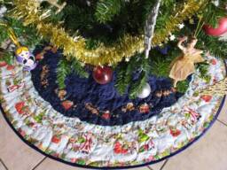 Blue Christmas Tree Skirt, Quilted Santa Design