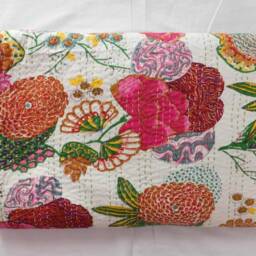 White Tropical Kantha Bed Cover Hand-stitched Cotton Bedspread Throw - thumbnail 3