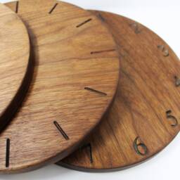 Round Wall Clock American Black Walnut Minimalist Scandi-style - thumbnail 2